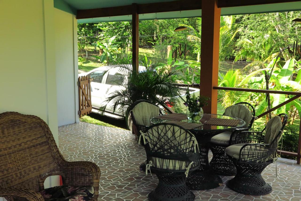 Maya Hill Lodge Black Man Eddy Exterior foto