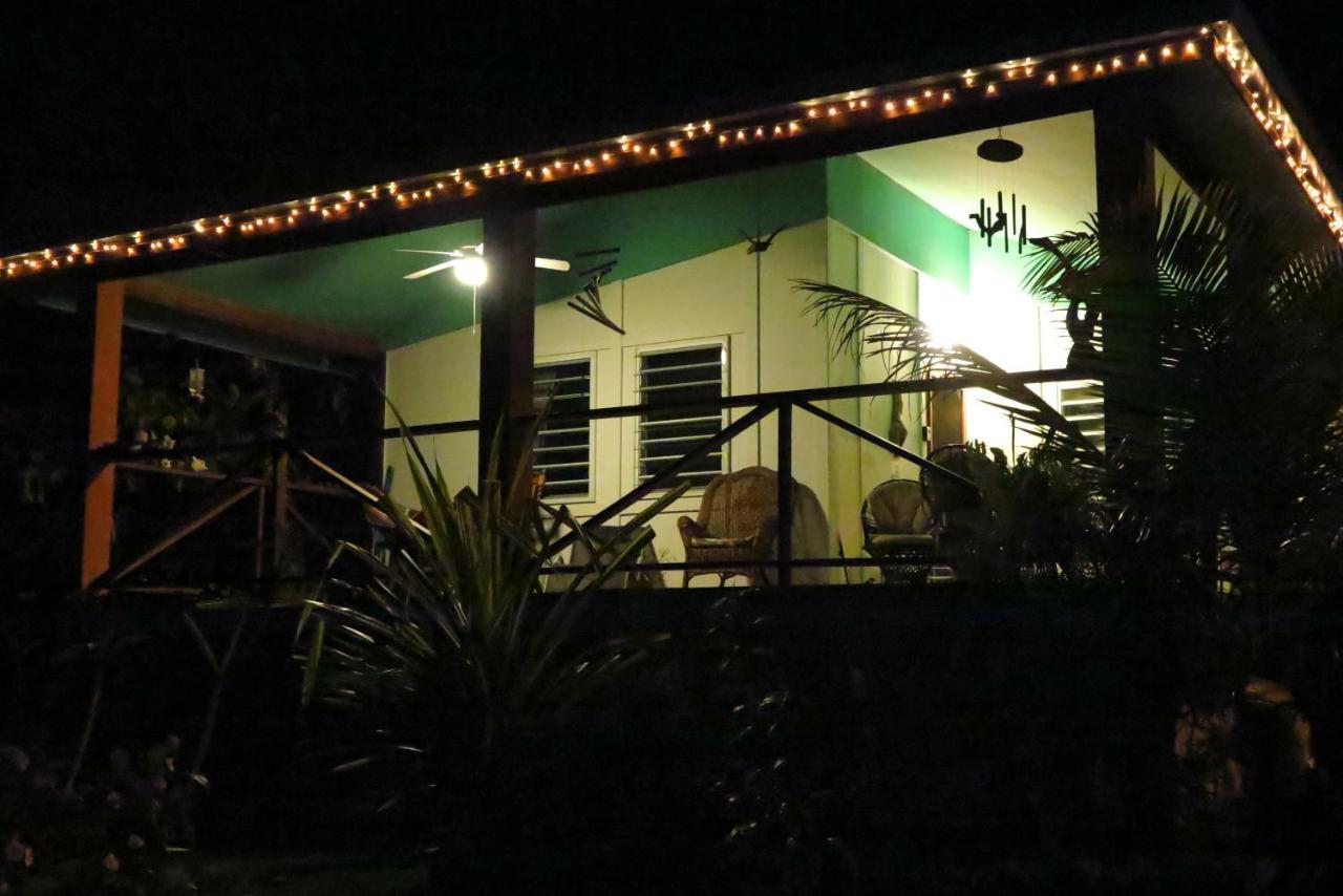 Maya Hill Lodge Black Man Eddy Exterior foto